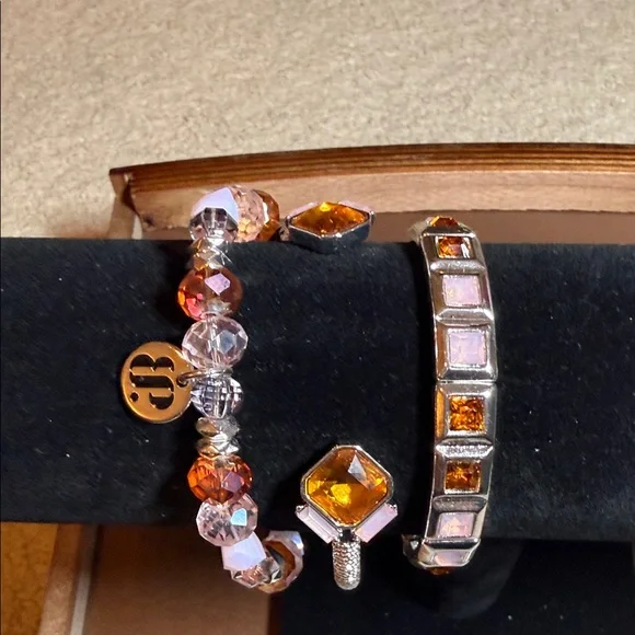 Bomb Party Peach Stack. Elegant Silver, Peach and Pink Bracelet Set - Picture 4 of 8